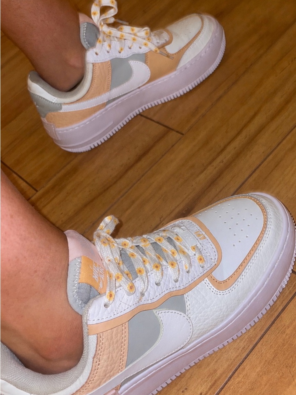 Women's rare find - Air Force 1 - Picture 3 of 3